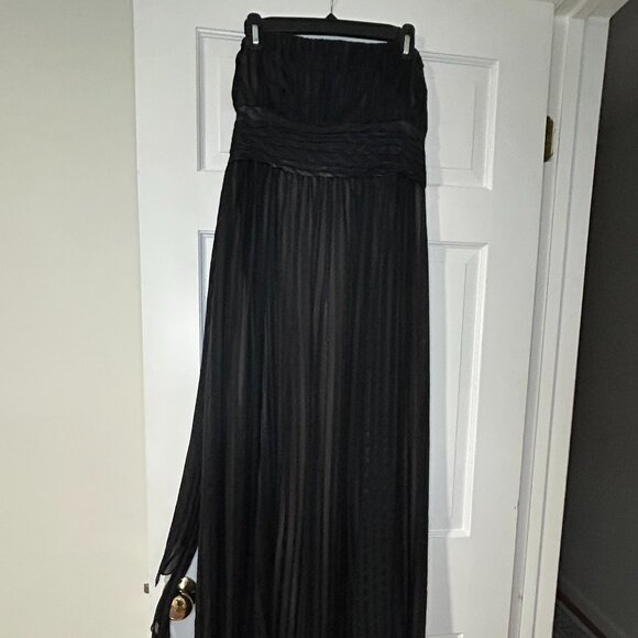 BCBG dress - Picture 2 of 4